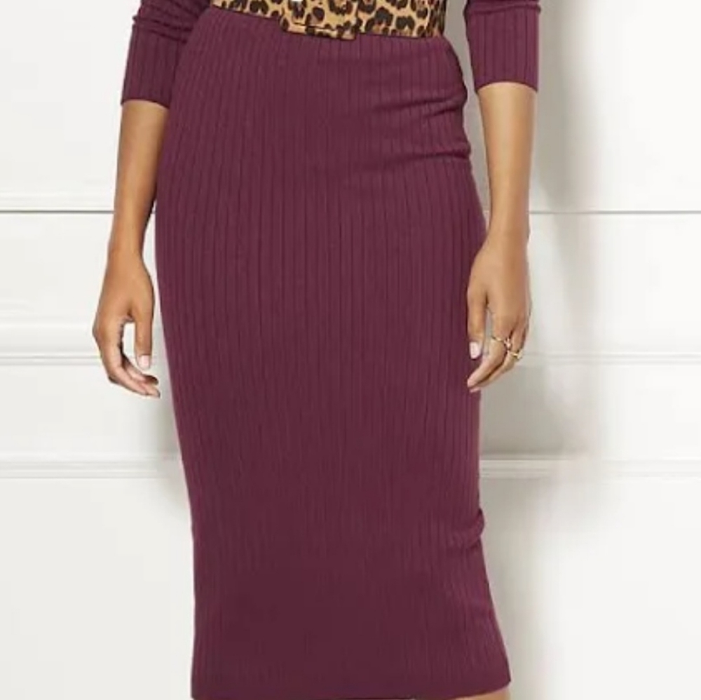 Burgundy dress by Eva Mendes